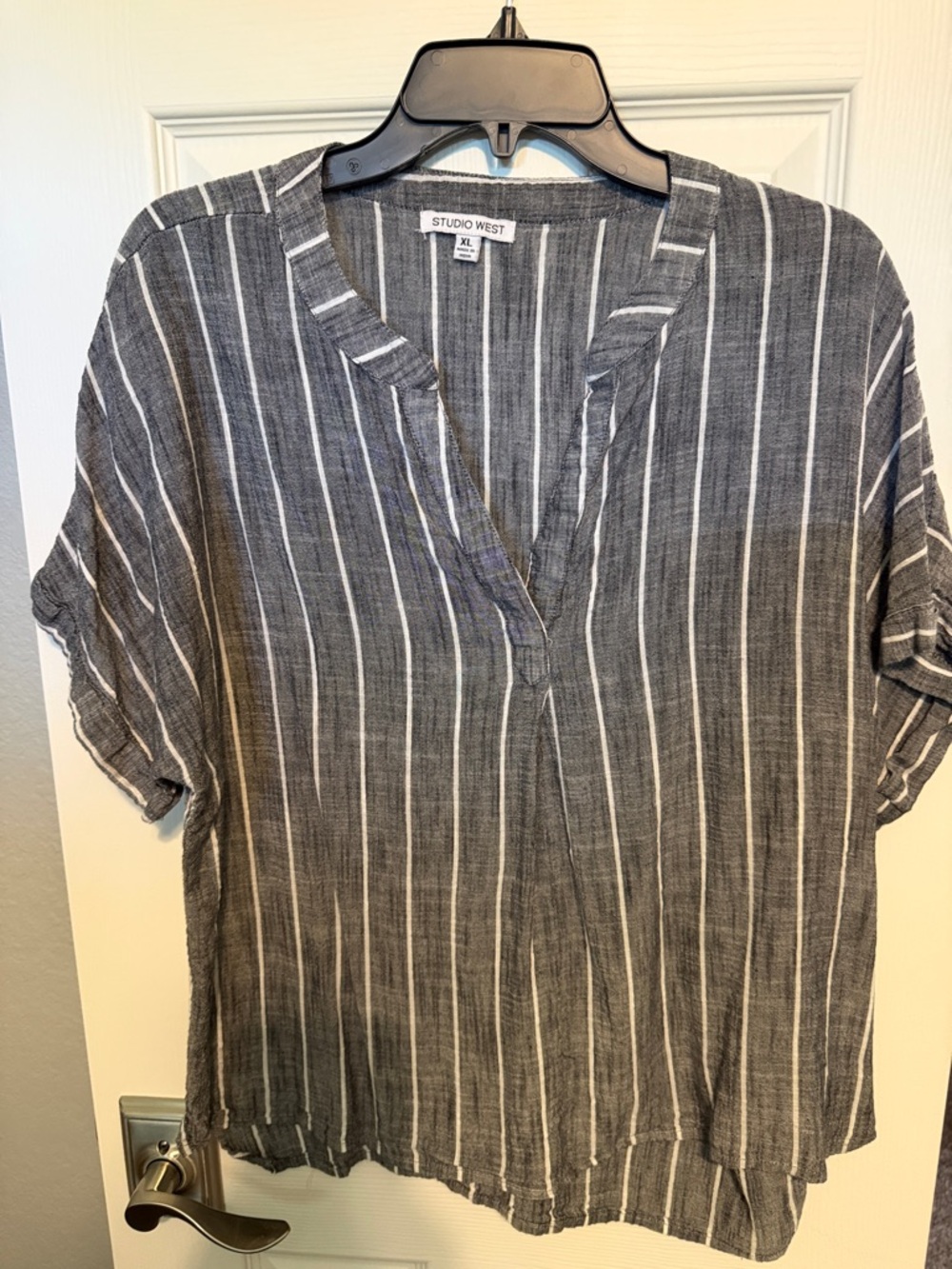 Studio West Men’s Charcoal Gray Vertical Stripe Button-Down Look Shirt